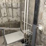 WOGART TOTAL DESIGN va pune la dispoziție personal calificat pentru schimbarea instalațiilor sanitare în baie și bucătărie atunci când doriți renovarea apartamentului. Oferim cele mai bune prețuri de manoperă în 2024.