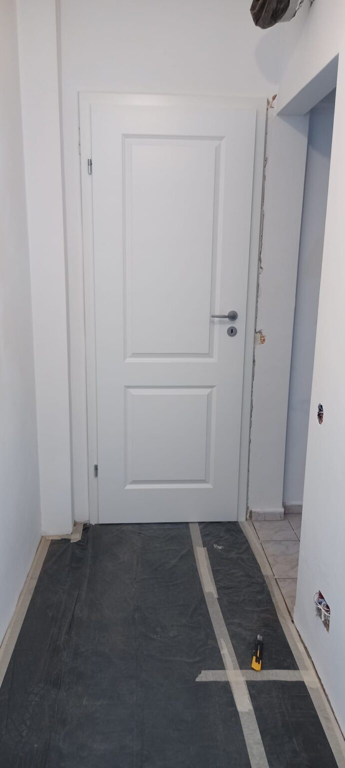 Montarea ușilor de interior preturi | Renovare apartament
