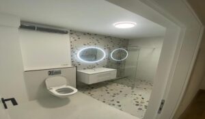 oie_20115014QhnJKL3w