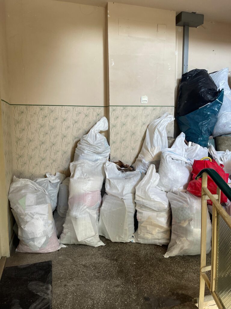 6 oferte Renovare apartament - 100 gratuit și fără obligații | Firmă Renovări Interioare Apartamente | Amenajări Interioare București | Zugrăveli Interioare