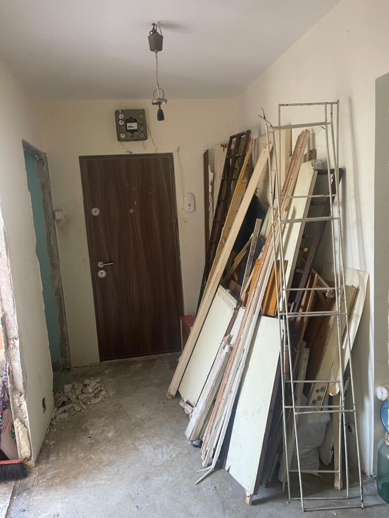 Finisaje apartamente la cheie | Firmă Renovări Interioare Apartamente | Amenajări Interioare București | Zugrăveli Interioare