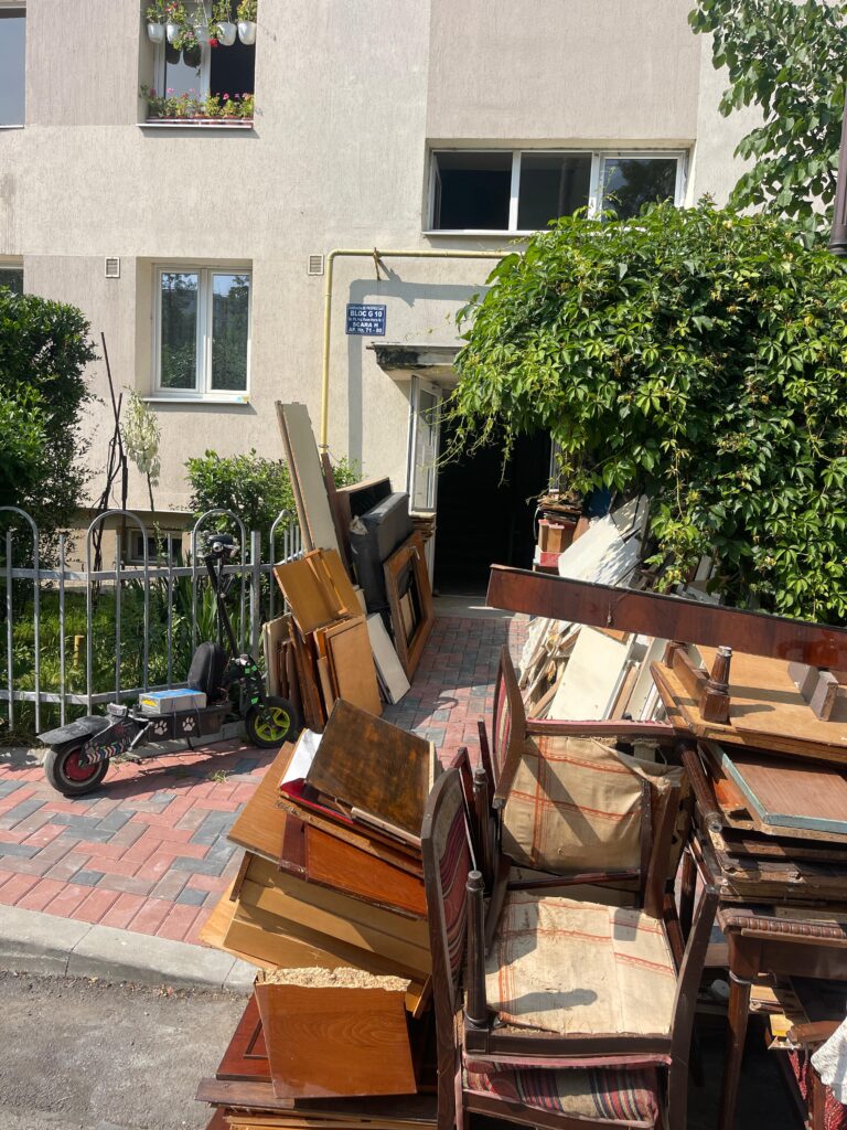 Fotografii renovare completa apartament | Firmă Renovări Interioare Apartamente | Amenajări Interioare București | Zugrăveli Interioare